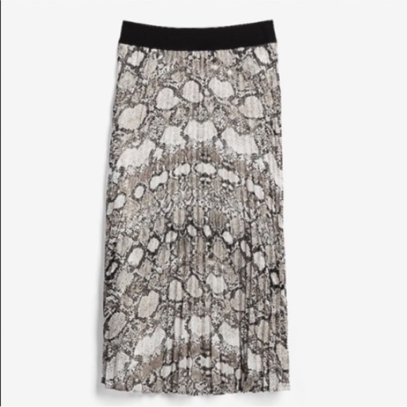 Express Snake Print Pleated Midi Skirt Size M - Picture 2 of 8